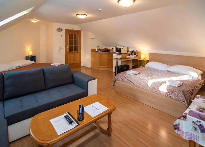 Apartman A Ubytovani U Machu